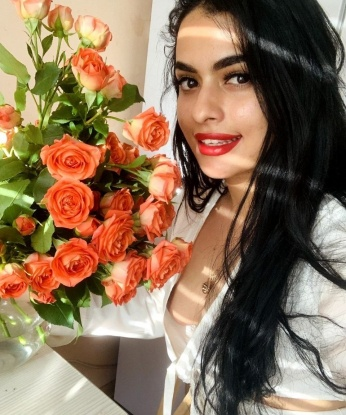 Я знаю, что тебе нужно, и я готова выполнить все твои желания. Ты можешь полностью расслабиться и насладиться моими услугами. Мои возможности безграничны, я готова исполнить любые твои фантазии. Фото в моем профиле - это я, без ретуши и фотошопа. Живу в Москве и готова встретиться с тобой в любое удобное для тебя время. Мои клиенты всегда остаются довольными и возвращаются ко мне снова и снова. Открой для себя новые грани удовольствия со мной. Жду тебя, котик 😘🔥💋 Анастасия